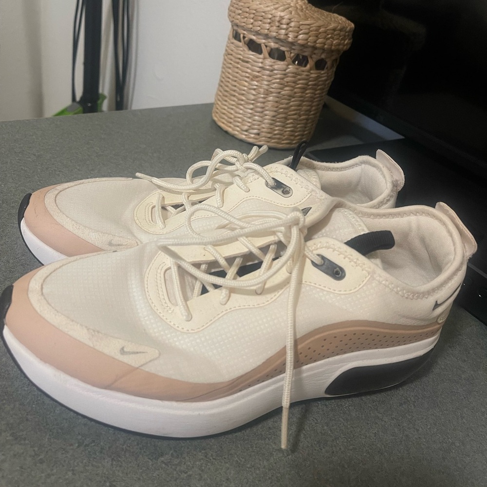 Nike shoes